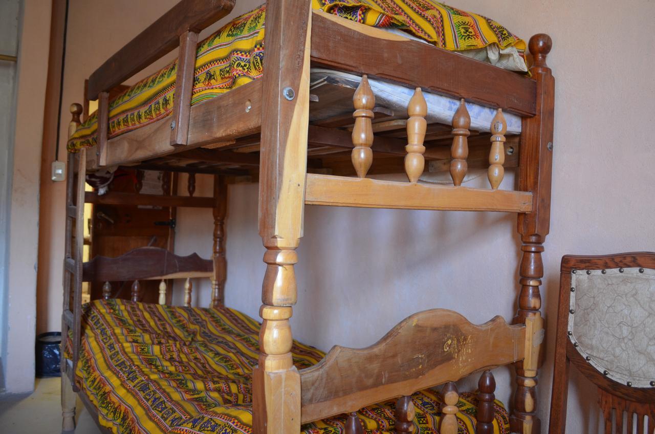 La Rosa Hostel ตีลการา ภายนอก รูปภาพ